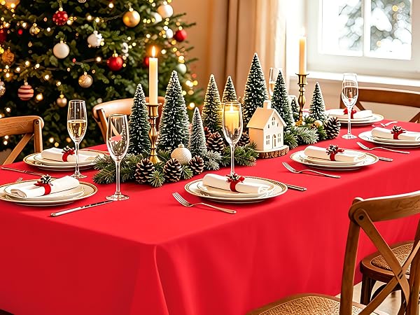 Christmas Tablecloths