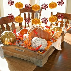 friendsgiving party decorations