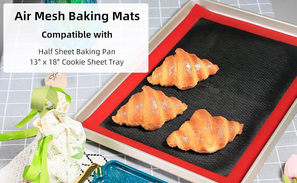 Silicone baking mat with microperforated
