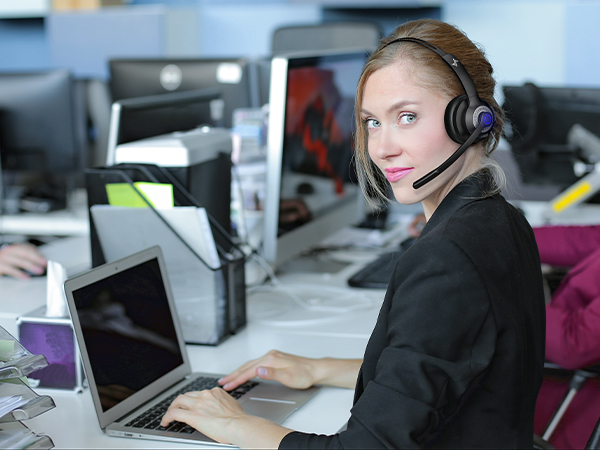 bluetooth headphones with microphone