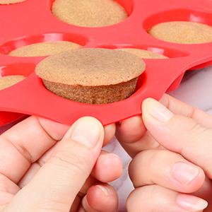 mini muffin tin