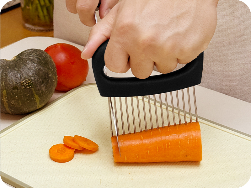 onion slicer holder