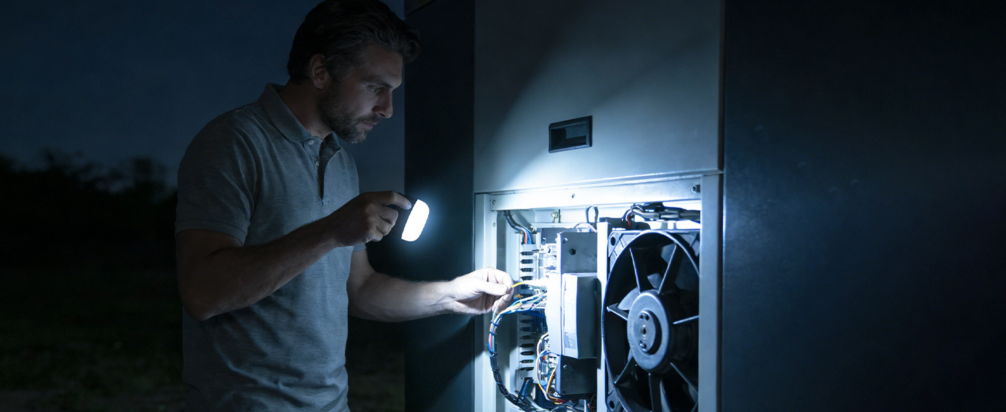 lightweight emergency light