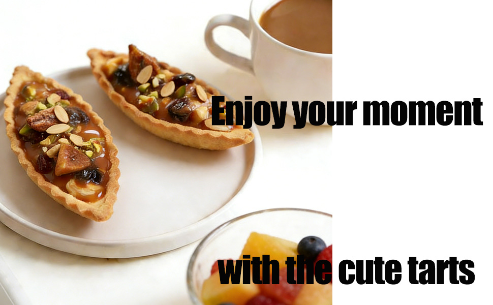 Tiny tart pan boat shape