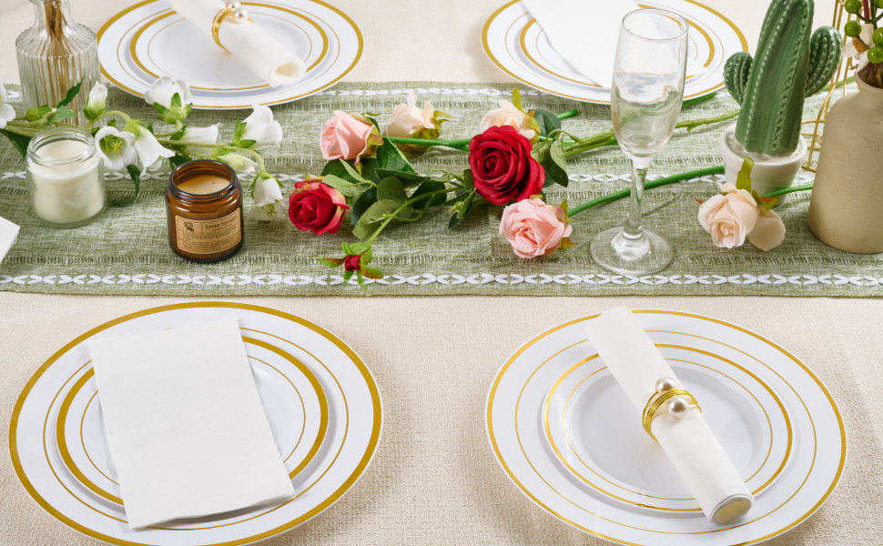 paper napkins