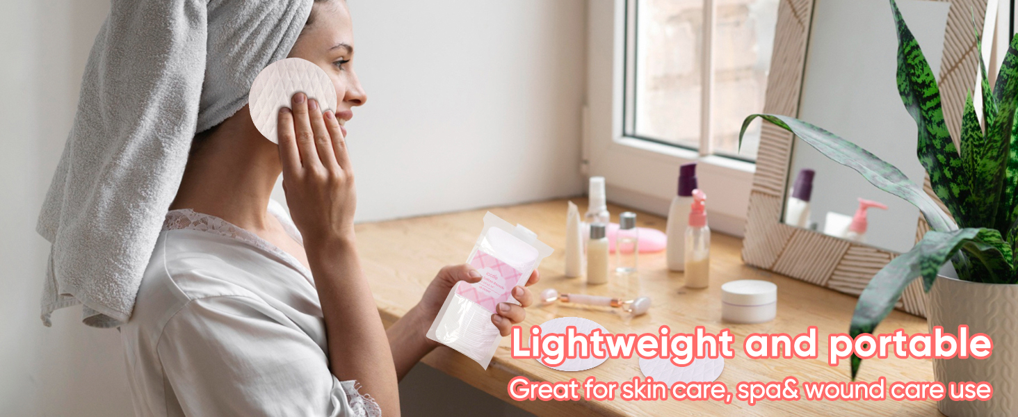 LIGHTWEIGHT AND PORTABLE