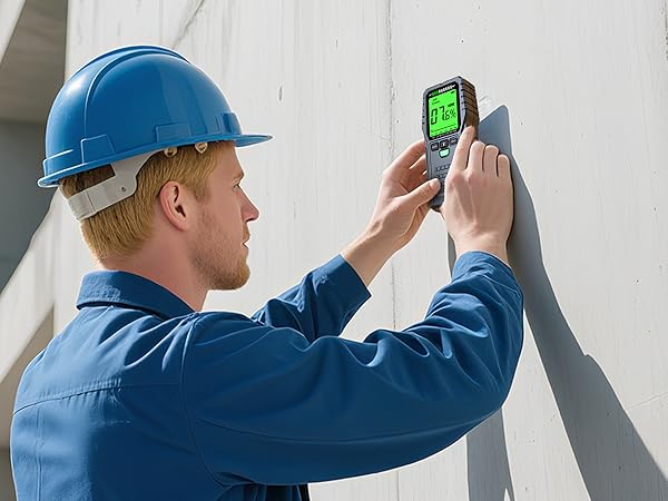 Wall moisture detector
