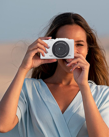 point and shoot digital camera