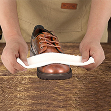 Mink Oil Leather Cleaner