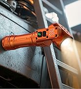 1121