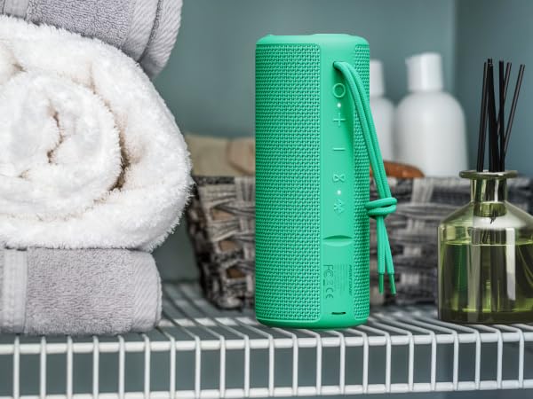 shower speaker green