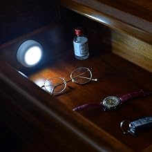 Tap Light, Push Light, STAR-SPANGLED, 4 LED Touch Light, Night Lights, Stick-on Anywhere,Cool White