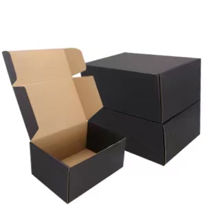 small shippping boxes