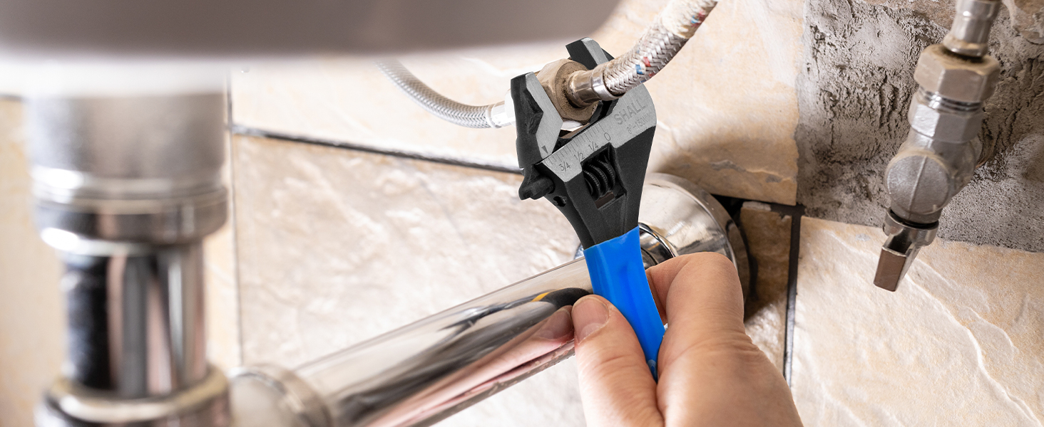 adjustable wrench