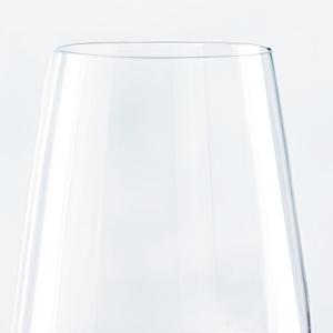 red wine glasses