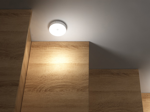 magnetic stairs lights