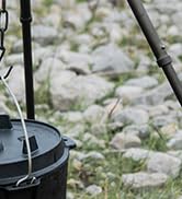 Naturehike Dutch Oven Pot with Lid-4.76 Qt Pre-Seasoned Cast Iron Dutch Oven with Storage Bag-Dua...
