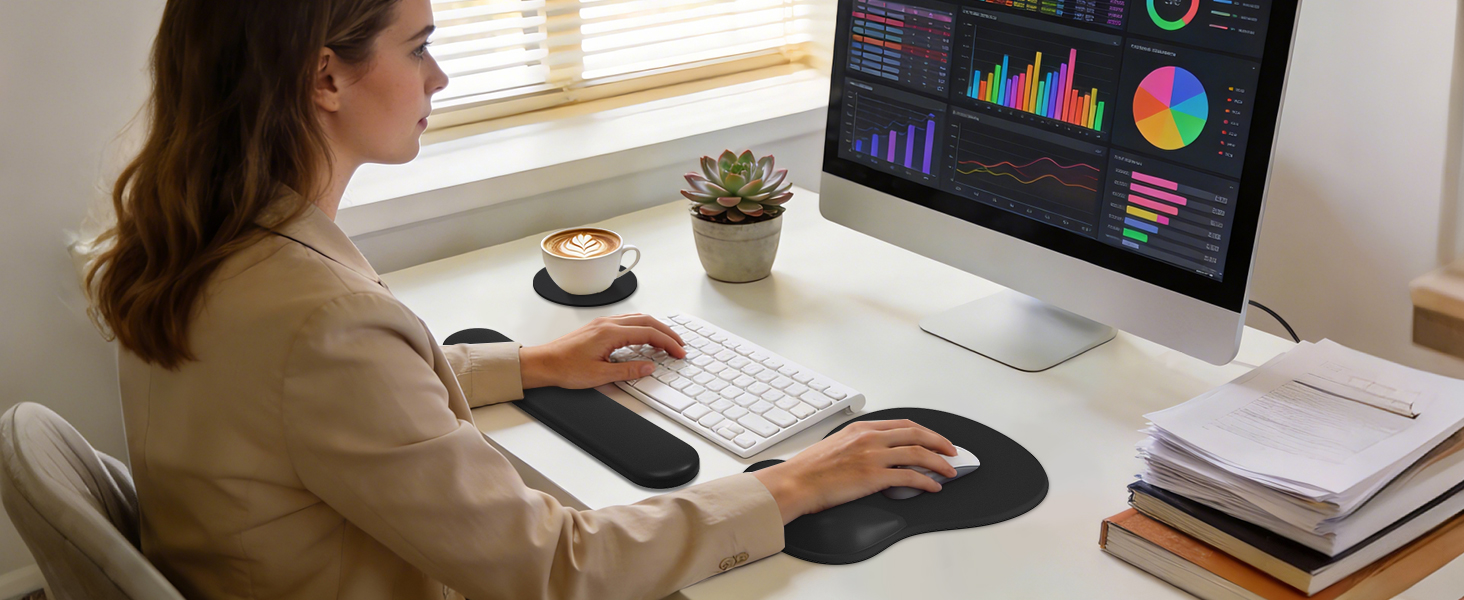 wrist support for keyboard and mouse