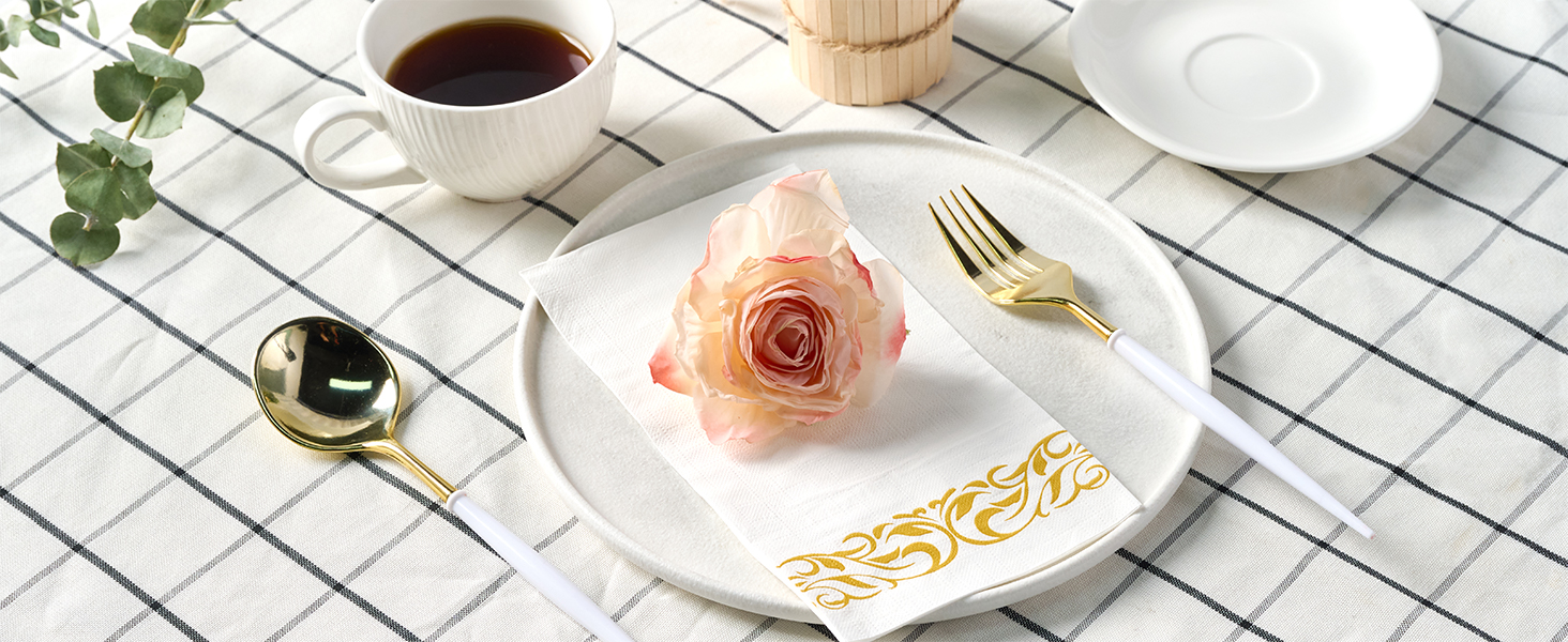 bathroom napkins