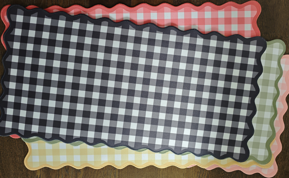 scalloped desk mat