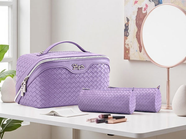 cosmetic bags for women