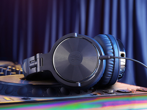 Headphones