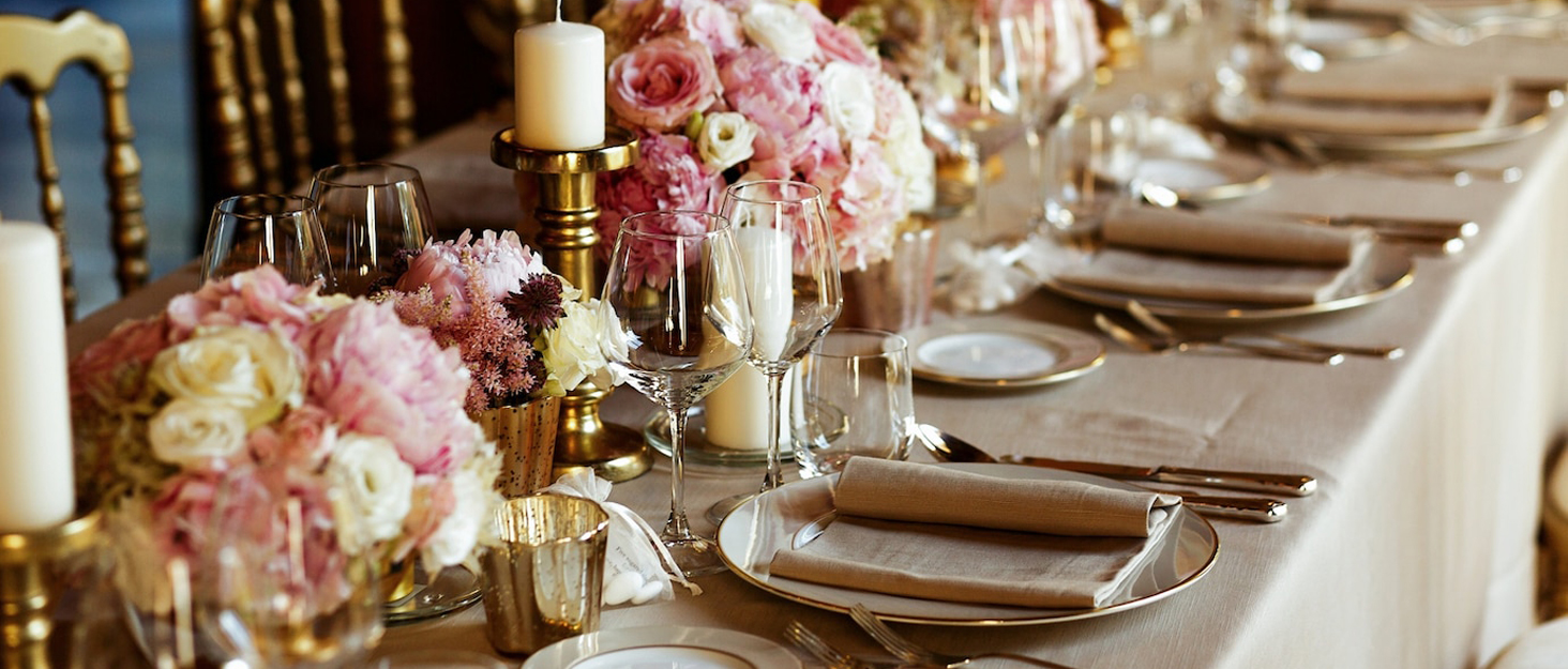 Gold Disposable Dinnerware Set