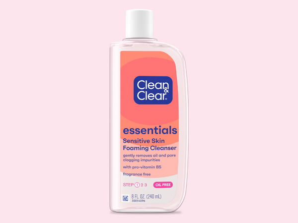 Clean & Clear Essentials Foaming Cleanser on pink background