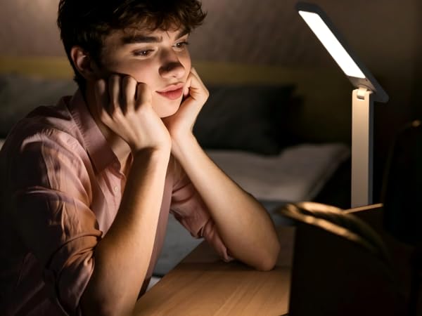 desk lamp