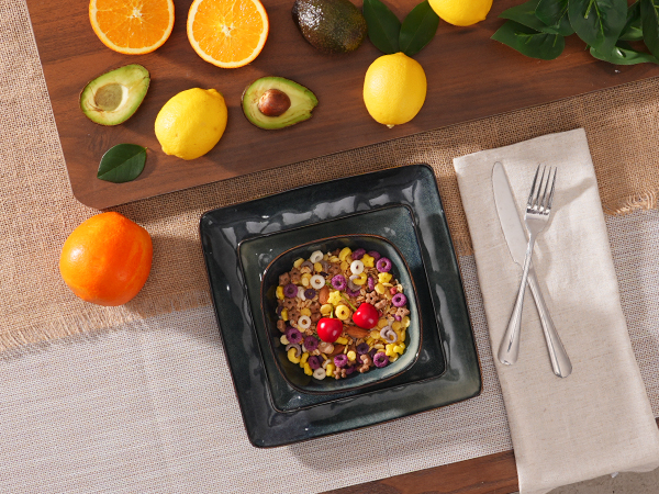 Dinnerware Sets