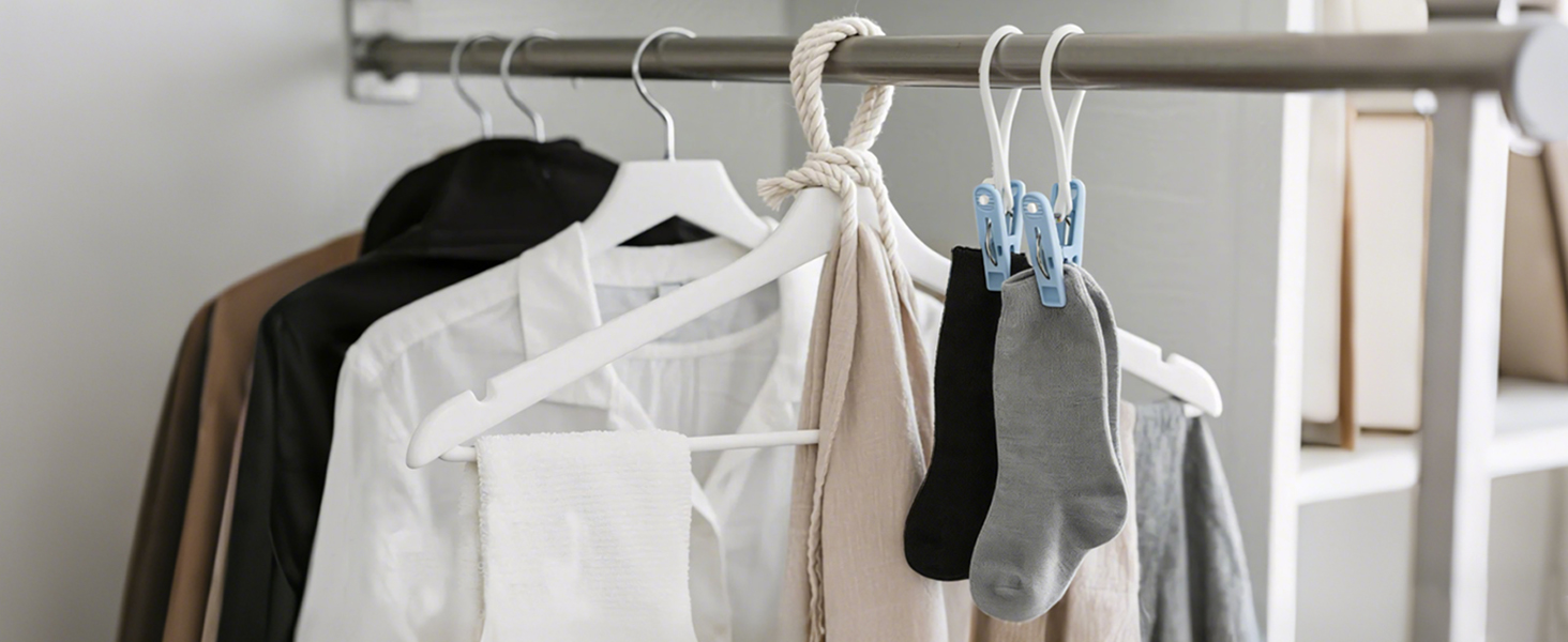 Plastic Clothes Pins