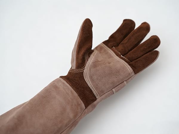 WELDING GLOVES