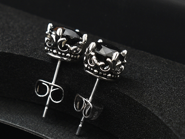 crown earrings