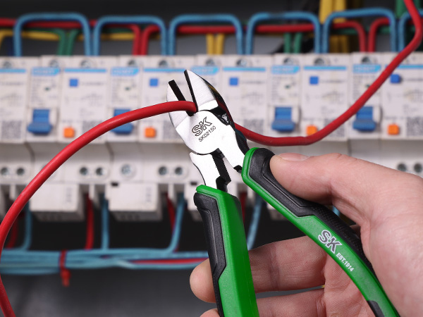 diagonal cutters
