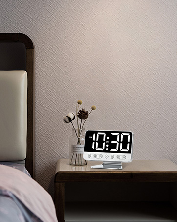 digital clocks for bedrooms