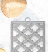 cast iron trivet