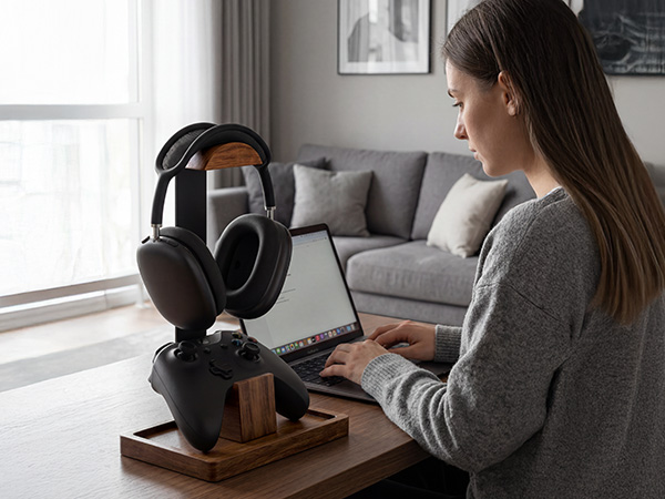 Solid Walnut Wood Headphone Stand with Controller Holder|2-in-1 Gaming Desk Organizer|for PS5