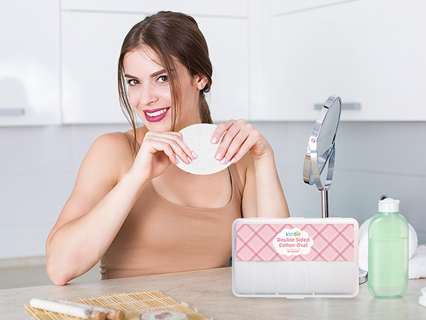 Ideal for removing makeup, applying toner, and cleansing.
