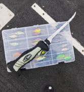 Old Timer Li-Ion Cordless and 110V Electric Fillet Knives with 8in Fully Serrated S.S. Blades, Tr...