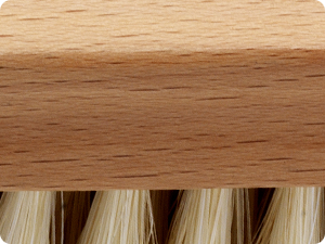 comfortable grip of natural horsehair brush