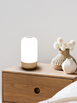 BEDSIDE LAMP