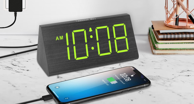 rgb alarm clock with usb ports