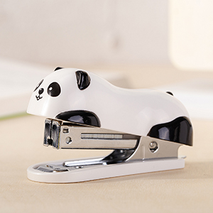 Portable Mini Cute Stapler Desktop Stapler Set Small Stapler