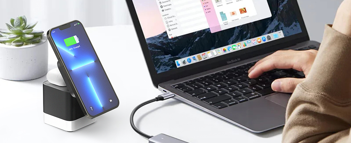 3-in-1 cube wireless charger