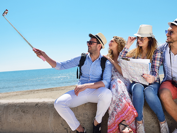 selfie stick for iphone with remote