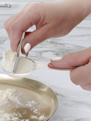 Measuring spoons