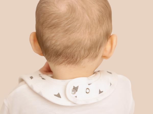 adjustable neckline teething bibs