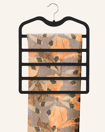 Hang Tablecloth