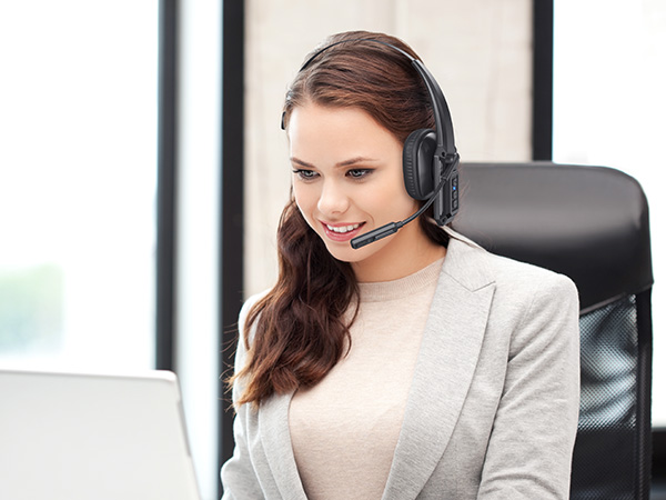 All-day comfort and clarity for busy work environments.