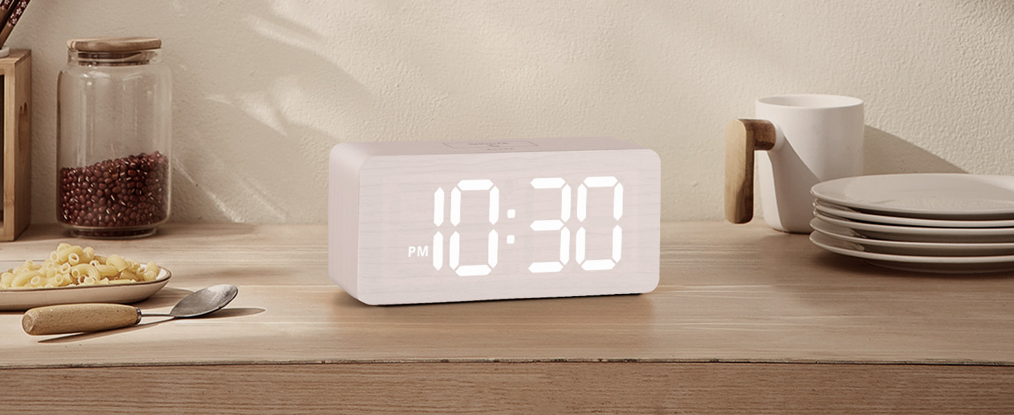 desk clocks for bedrooms